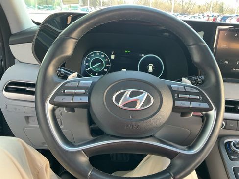 Used 2023 Hyundai Palisade SEL w/ Premium Package image 9