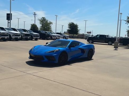 Used 2026 Chevrolet Corvette Stingray Coupe w/ 1LT RWD image 5