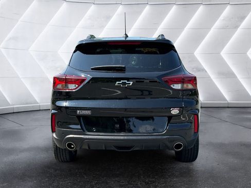 Used 2022 Chevrolet TrailBlazer RS w/ Technology Package AWD/4WD image 5