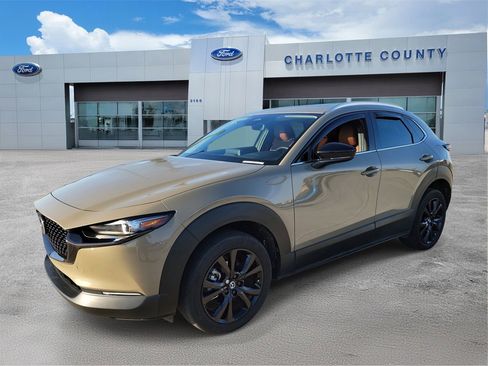 Used 2024 MAZDA CX-30 Carbon image 2