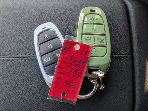 Used 2023 Hyundai Santa Cruz SEL w/ Activity Package image 32