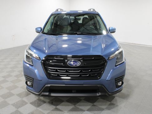 Used 2024 Subaru Forester Limited AWD/4WD image 33