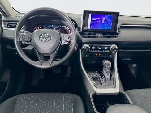 Certified 2025 Toyota RAV4 XLE FWD image 22