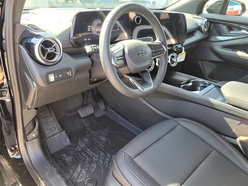 New 2025 Chevrolet Blazer EV LT image 10