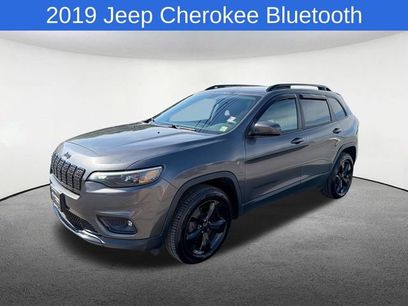 Used 2019 Jeep Cherokee Latitude Plus