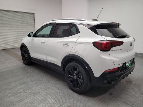 Used 2024 Buick Encore GX Sport Touring FWD image 5
