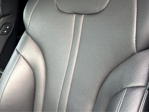 Used 2024 Genesis GV80 2.5T image 5