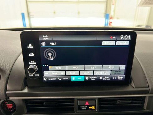 Used 2024 Honda Pilot Touring image 14