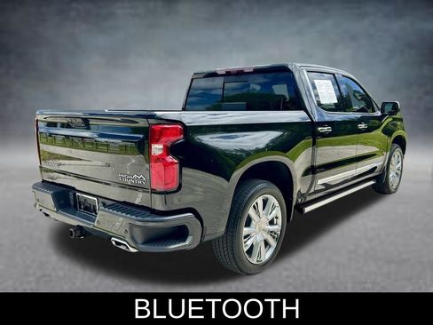 Used 2023 Chevrolet Silverado 1500 High Country w/ Technology Package AWD/4WD image 5