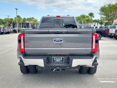 New 2026 Ford F450 Lariat w/ Lariat Ultimate Package AWD/4WD image 8