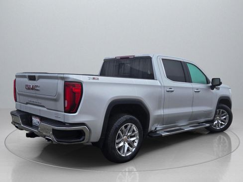 Used 2022 GMC Sierra 1500 SLT w/ SLT Premium Plus Package image 8