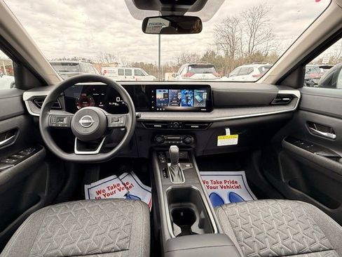 New 2026 Nissan Kicks SV w/ SV Premium Package image 18