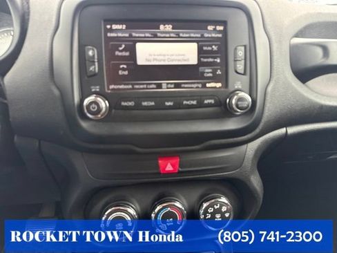 Used 2016 Jeep Renegade Trailhawk AWD/4WD image 19