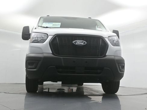 New 2026 Ford Transit 150 Base image 41