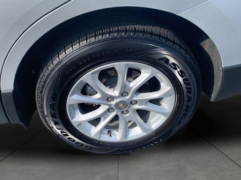 Used 2019 Chevrolet Equinox LT AWD/4WD image 18