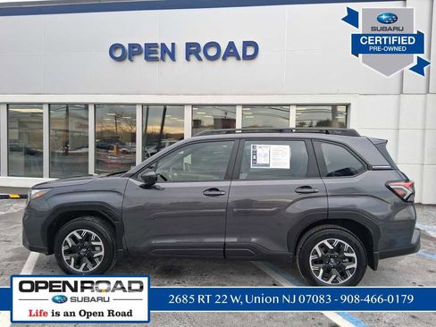 Used 2025 Subaru Forester image 5