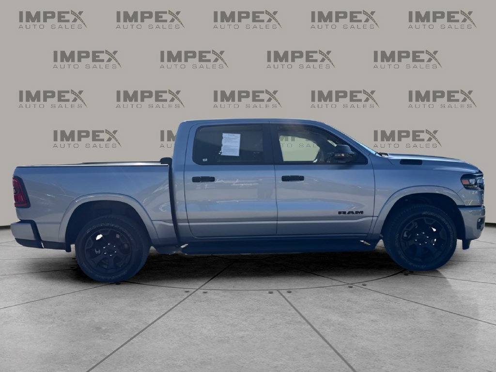 Used 2025 RAM 1500 Big Horn AWD/4WD image 6