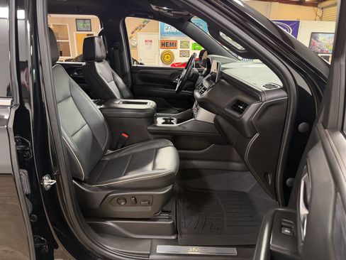 Used 2021 GMC Yukon XL SLT RWD image 21