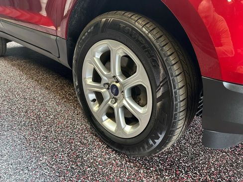 Used 2019 Ford EcoSport SE w/ SE Convenience Package image 35