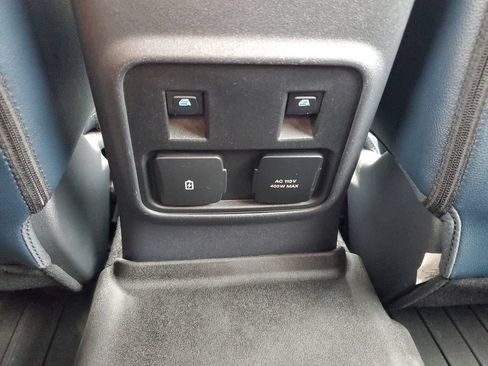 Used 2023 Ford Bronco Outer Banks AWD/4WD image 24