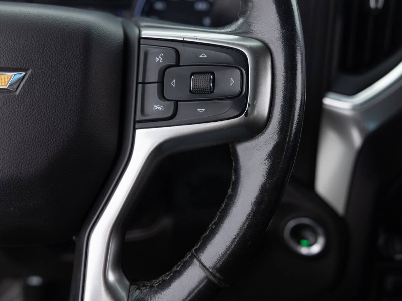Used 2021 Chevrolet Silverado 2500 LTZ AWD/4WD image 41