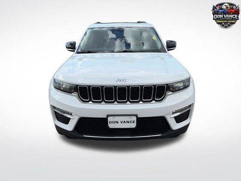 Certified 2022 Jeep Grand Cherokee Limited AWD/4WD image 8