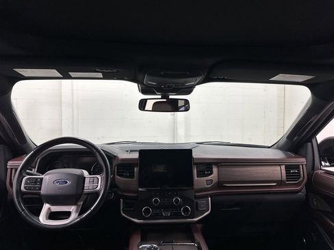 Used 2024 Ford Expedition Max Limited image 57