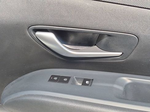 Used 2025 Hyundai Santa Cruz SEL FWD image 32