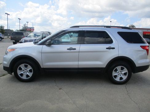 Used 2014 Ford Explorer 4WD image 3