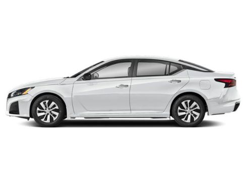 New 2025 Nissan Altima 2.5 S image 3