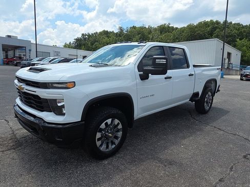 New 2026 Chevrolet Silverado 2500 Custom w/ Custom Convenience Package AWD/4WD image 4