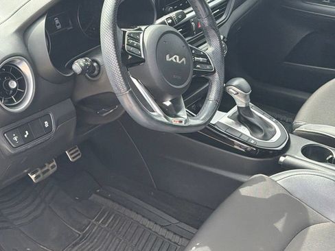 Certified 2023 Kia Forte GT-Line FWD image 3