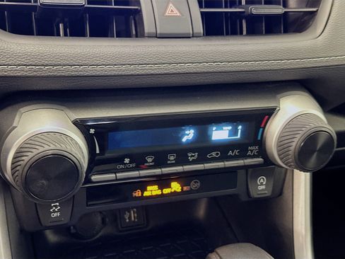 Used 2024 Toyota RAV4 LE image 24