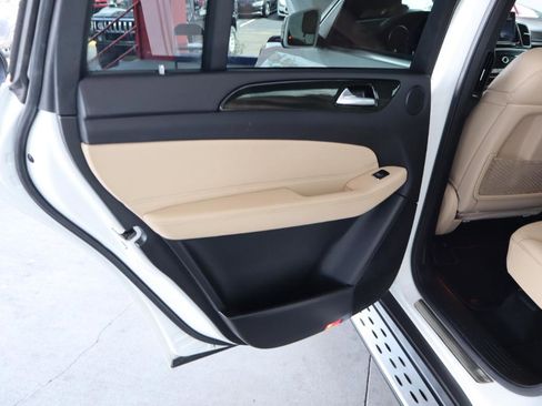 Used 2018 Mercedes-Benz GLS 450 4MATIC w/ Premium Package image 29