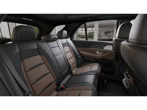 New 2026 Mercedes-Benz GLE 63 AMG S image 5