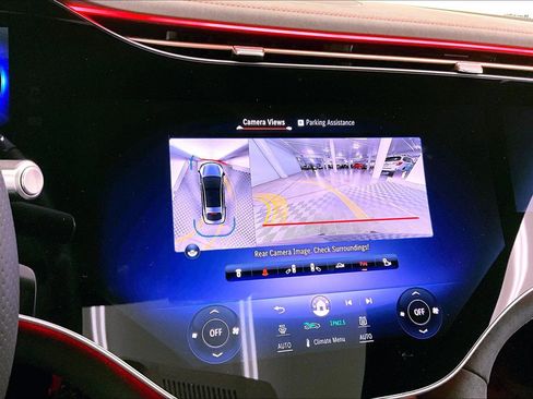 Certified 2023 Mercedes-Benz EQS 580 4MATIC Sedan image 28