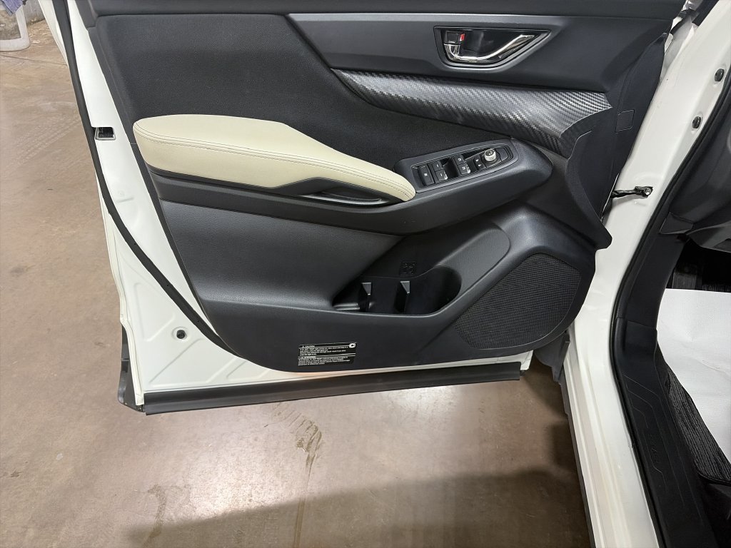 Used 2023 Subaru Ascent Premium w/ Convenience Package AWD/4WD image 11