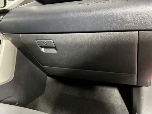 Used 2025 Toyota Tundra SR5 w/ SR5 Convenience Package AWD/4WD image 35
