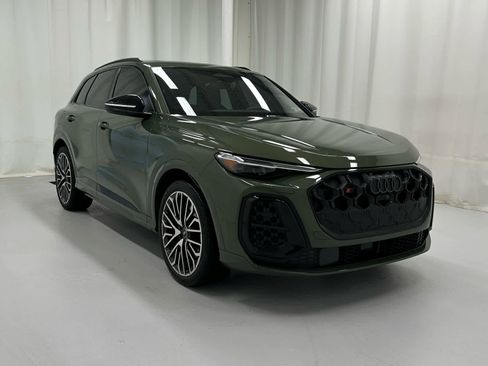 Used 2025 Audi SQ5 Premium Plus w/ Premium Plus Package AWD/4WD image 1
