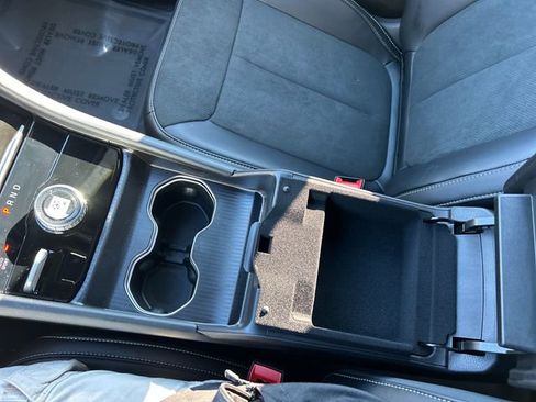 New 2026 Jeep Grand Cherokee Laredo image 19