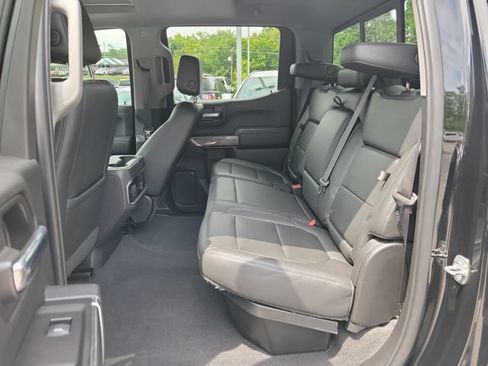 Used 2019 Chevrolet Silverado 1500 LTZ w/ LTZ Premium Package AWD/4WD image 9
