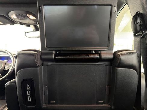 Used 2020 Chrysler Pacifica Limited w/ Advanced Safetytec Group FWD image 31