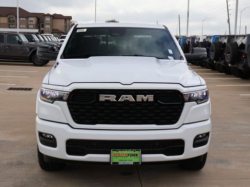 New 2026 RAM 1500 4x4 Crew Cab image 2