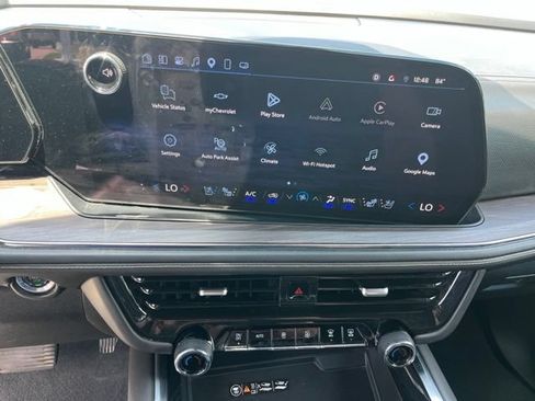 Used 2025 Chevrolet Tahoe Premier RWD image 21