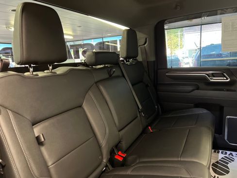 Used 2025 Chevrolet Silverado 2500 LTZ AWD/4WD image 50