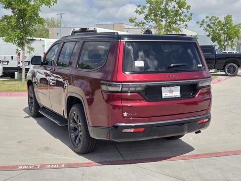 New 2026 Jeep Grand Wagoneer 4WD image 3