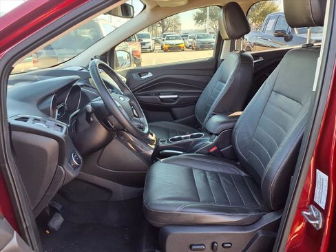 Used 2015 Ford Escape Titanium w/ Equipment Group 301A image 17