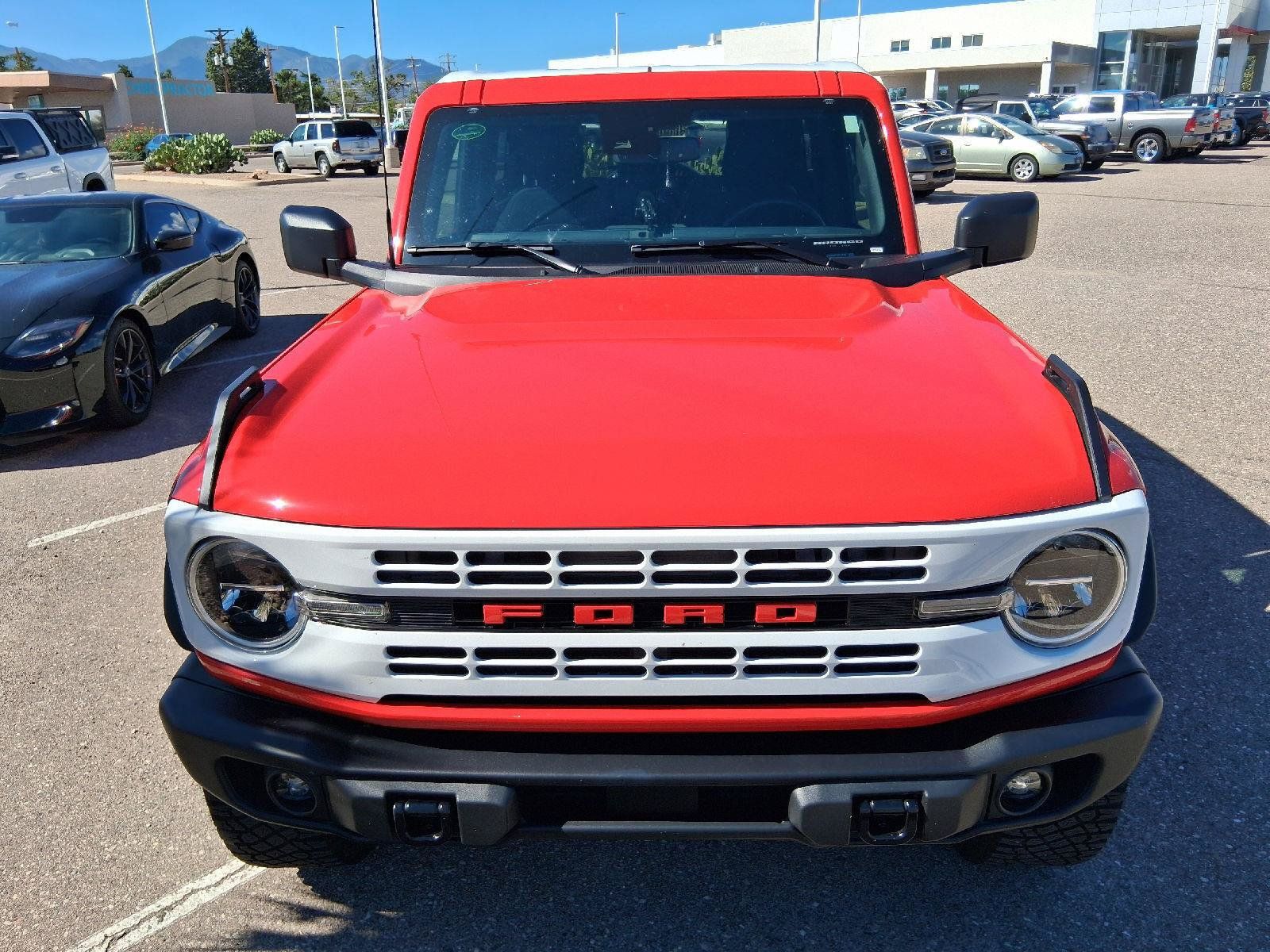Used 2024 Ford Bronco Heritage Edition AWD/4WD image 8