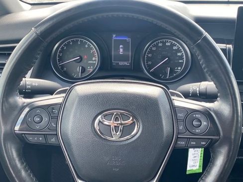 Used 2023 Toyota Camry SE image 8