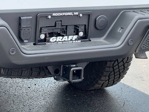 Used 2025 Chevrolet Silverado 1500 ZR2 w/ ZR2 Bison Edition AWD/4WD image 11